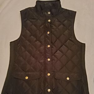 Sleeveless vest